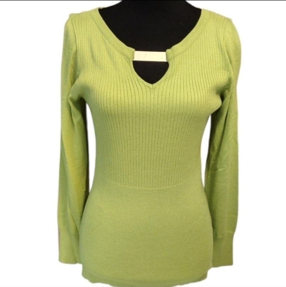 Pina Rossi Lime Cold Shoulder Sweater